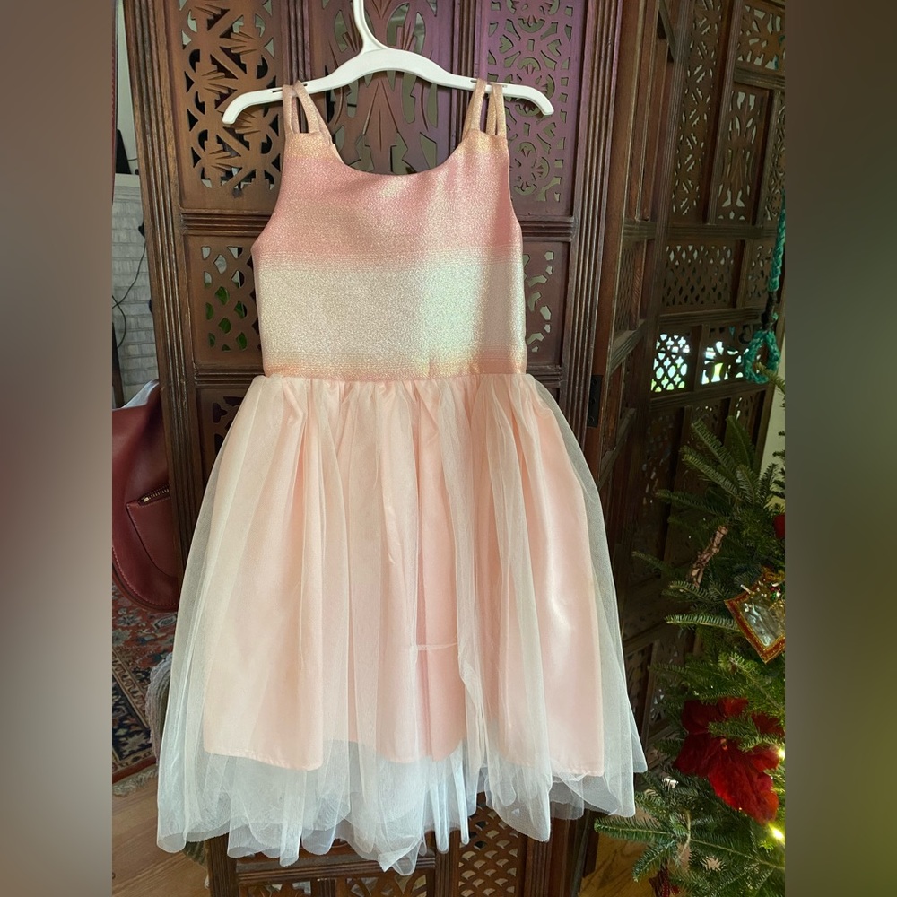 Great condition children’s sparkly pink dress